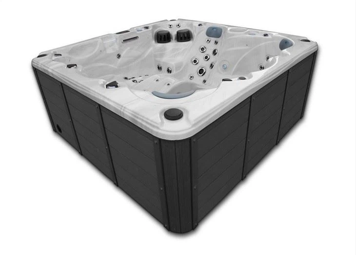jacuzzi out door-2